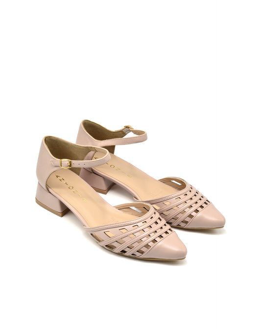 6048 Antonie Nude