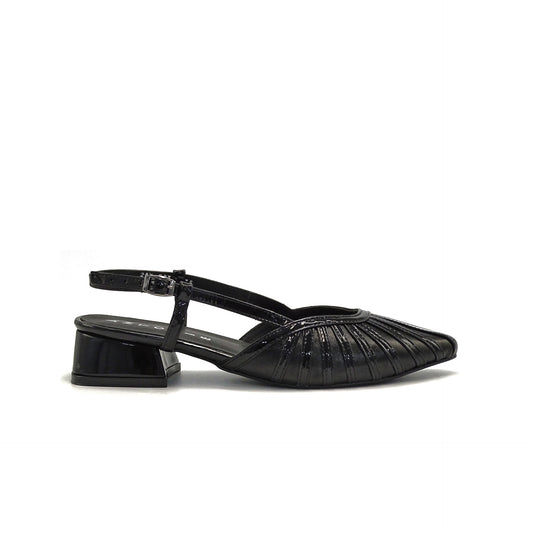 6072 Antonie Negro