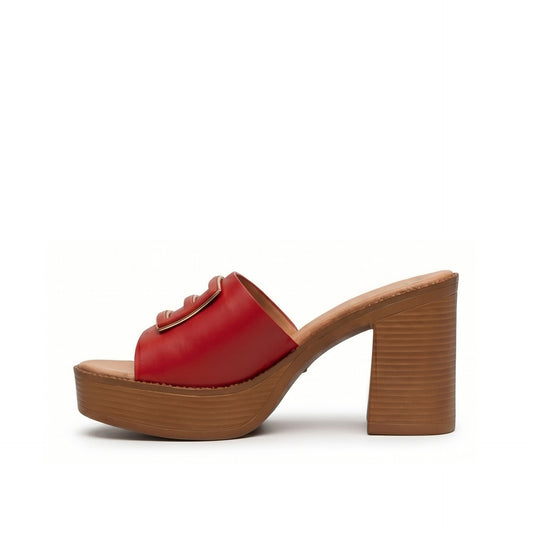 66143 Angelina Rojo