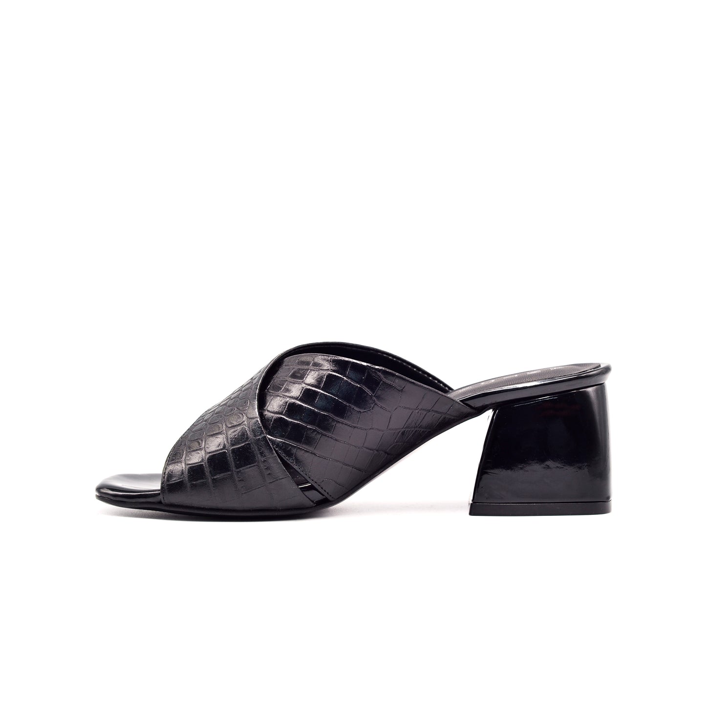 782 Antonie Negro