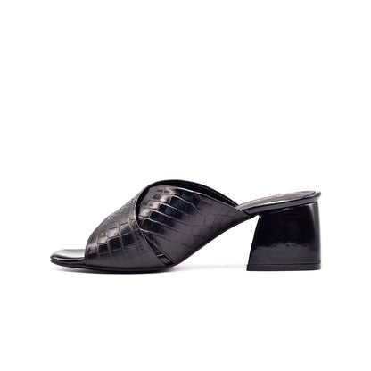782 Antonie Negro