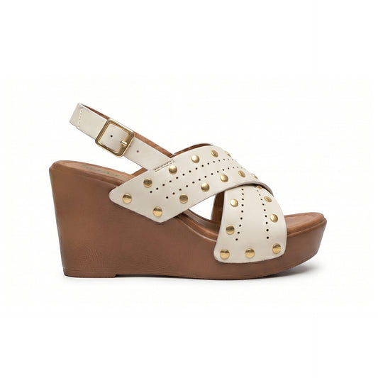 95906 Camila Bone